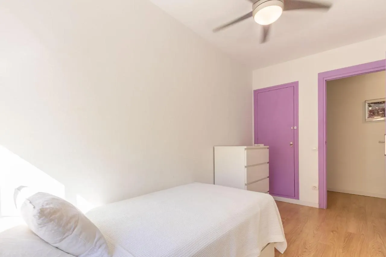 Colours Apartment And Garage Historical Center 4 Pax Seville